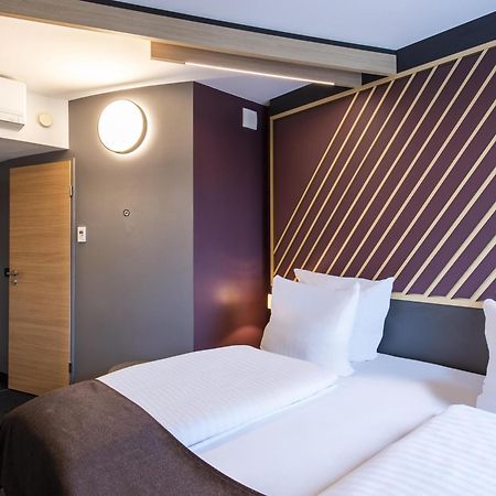 אשהיים B&B Hotel Muenchen-Messe מראה חיצוני תמונה
